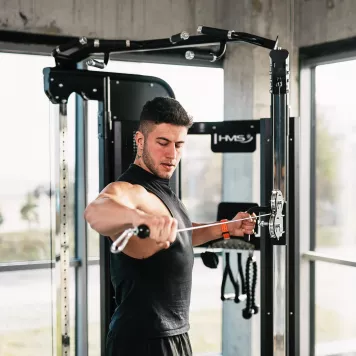 Brama do ćwiczeń z wyciągiem i stosem ARES PRO COMMERCIAL - HMS