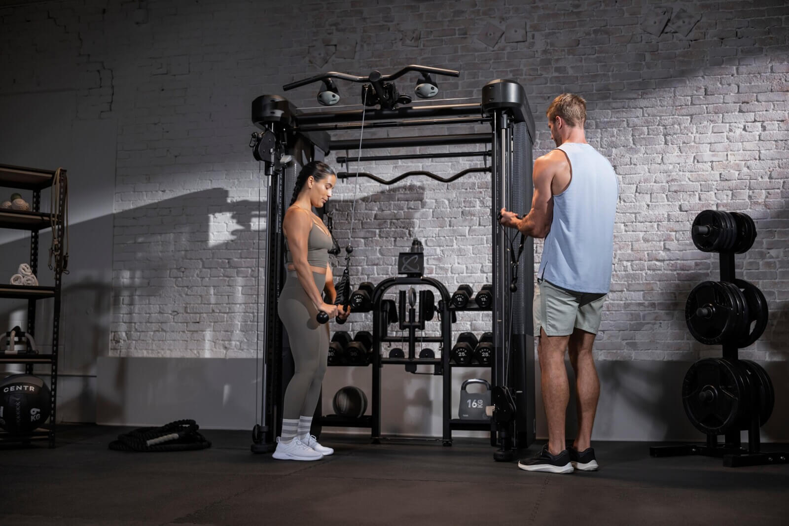 brama-funkcjonalna-ft2-pro-z-lawka-fid7-1-zestaw-inspir7e-fitness-by-centr.jpg